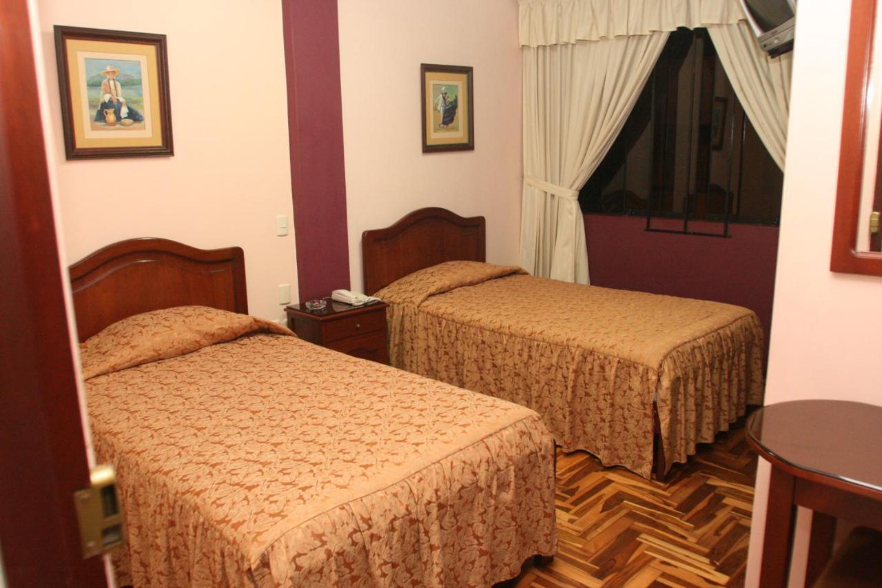 Hotel Torre Norte Трухільйо Екстер'єр фото
