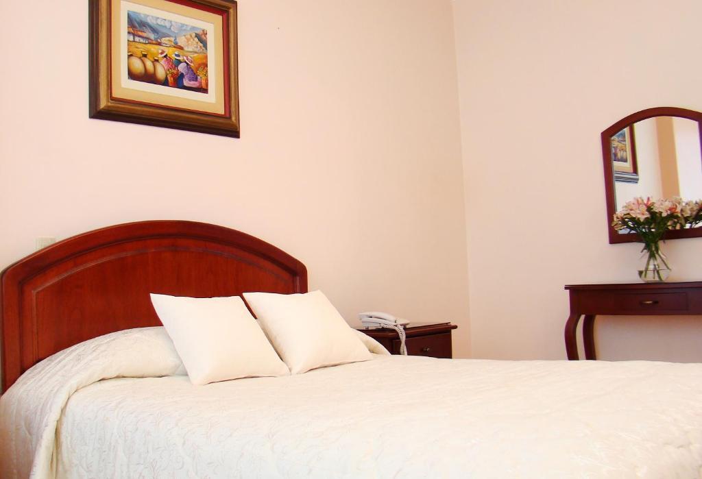 Hotel Torre Norte Трухільйо Екстер'єр фото