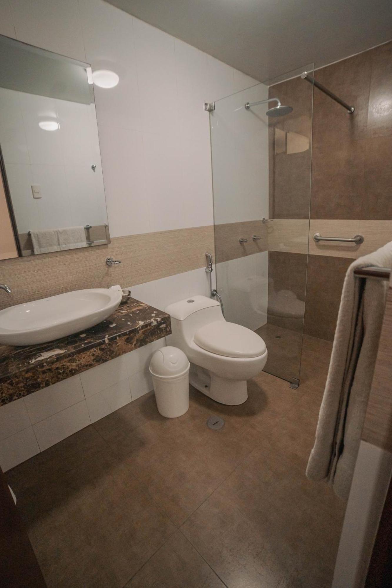 Hotel Torre Norte Трухільйо Екстер'єр фото