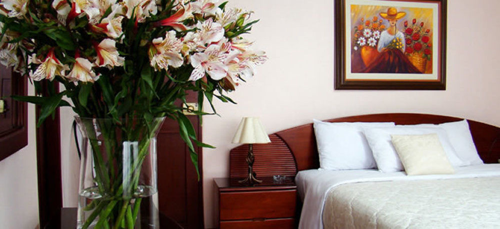 Hotel Torre Norte Трухільйо Екстер'єр фото